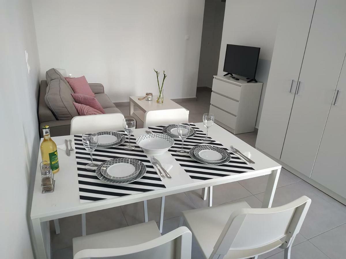 Finiki Seaside Apartment Exterior foto